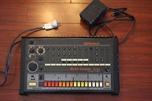 Roland TR-808 Analog Drum Machine with MIDI