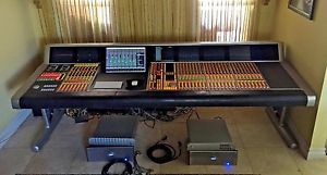 Avid Euphonix System 5 Mixing Console w/32 Faders w/eMix v6.0.3(latest)