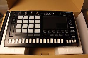 Pioneer TORAIZ SP-16 Sampler [used ONLY 3 TIMES!] + 4GB Sample Pack