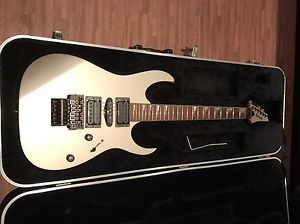 MINT CONDITION IBANEZ RG570EX RG570 MIJ WITH GHOST INLAYS AND MOP STYLE BINDING