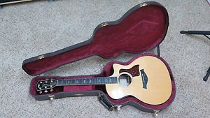 2001 Taylor W14ce Acoustic/Electric Guitar - Showroom Condition