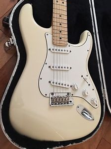 Fender USA Stratocaster Electric Guitar 2008