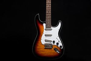 Guitar ROSET custom shop masterbuilt (by Tusis) strat.