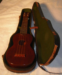 CF Martin Vintage 1930's Model "0" Ukulele Little used. Excellent Condition.