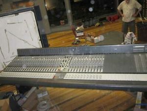 Audio Recording & Mixing Console