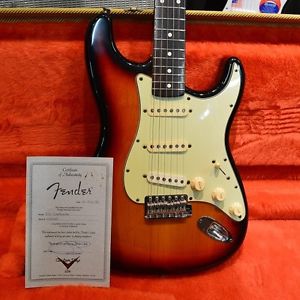 Fender CS 1960 Stratocaster Sunburst Electric Guitar Rare Free Shipping Japan