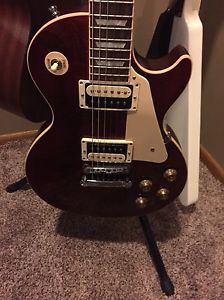 2013 GIBSON LES PAUL - TRADITIONAL PRO II Hardshell mint