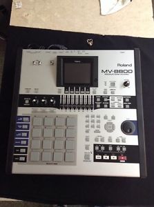 Roland MV-8800 Drum Machine Production Studio Synthesis Sampling Recording Mixin