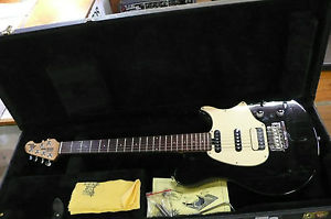 Ernie Ball Music Man Axis Sport SSH - Black