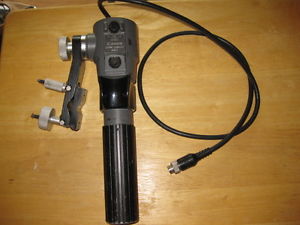Canon zoom control with Canon mounting hardware