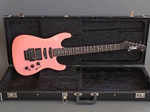 FENDER HM Strat Vintage 1988 USA Electric Guitar & Case Worldwide Shipping