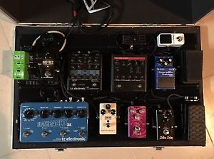 Pedaliera Dunlop Suhr Mxr Tc Electronic Fx Case Boss Tc Helicon Xvive Lava Cable