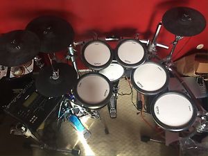 Yamaha DTX 950 Electronic Drum Kit