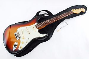 Fender Japan  ST-62 Stratocaster 3PTM-1940 Electric Guitar Ref.No 125819