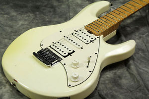 MUSIC MAN Silhouette White Electric Guitar Excellect++ from Japan