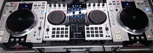 CDJ Denon DN-S3500
