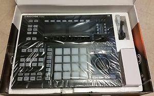 Native Instruments Maschine Studio black