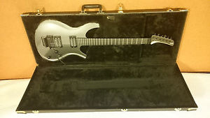 PARKER RADIAL MAXXFLY GUITAR USA,FLOYD ROSE 1000,SEYMOUR DUNCANS,ST STEEL FRETS!