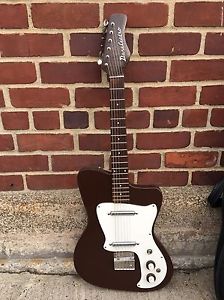 Rare Vintage 1967 Danelectro hawk 2 Pups! Collectible And Mint!
