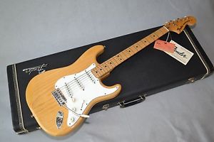 Vintage 1974 FENDER STRATOCASTER - EX-COND 100% Original w/ OHSC / Tags + Manual