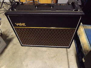 Vox AC15C2 Twin Custom Guitar Amplifier