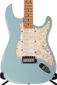 1996 Fender Stratocaster Plus Sonic Blue