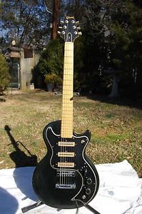 VINTAGE 1975 GIBSON S-1  ELECTRIC GUITAR