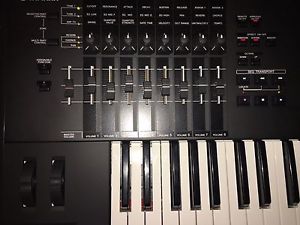 Yamaha Motif XF6 Keyboard Synthe