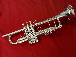 B&S Challenger Model 3137 Silver Trumpet