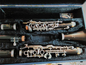 B CLARINET GERMAN SYSTEM UEBEL SERIE III