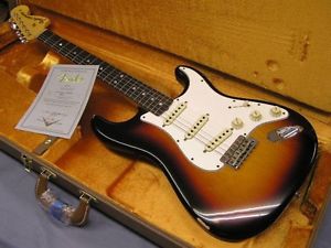 Fender 2015 Limited Model 1970 Stratocaster Relic 3CS Electric Free Shipping