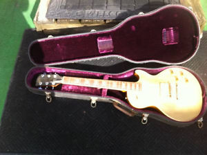 Original 1974 Gibson Les Paul Deluxe Goldtop