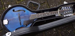 NEU Eastman MD605 A-Style Mandoline K&K Pickup mit Case vollmassiv Blue Custom