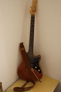 Godin  G1000      TOP !
