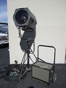 2000 watt Phoebus Silverbeam Xenon Movielight/Searchlight