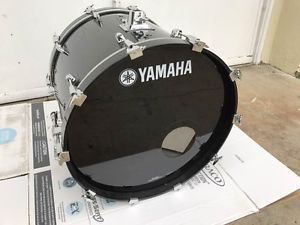 YAMAHA Maple Custom Absolute 22/18bass Drum