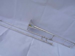 Trombone à coulisse ténor luthier Antoine Courtois France  années 1862 à 1900