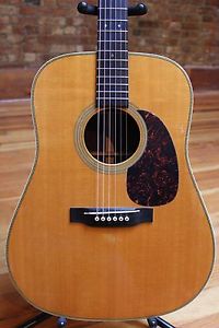Martin Vintage HD-28V Acoustic Guitar