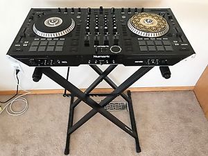 ****NUMARK NS7 ll ****BOX, Cables, Manual ****