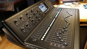 Midas M32 Digital Mixer
