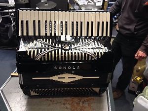 SONOLA R-342 120 Bass Ladies Piano Accordion