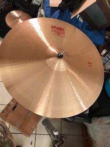 Paiste 2002 17quot CrashCymbal h