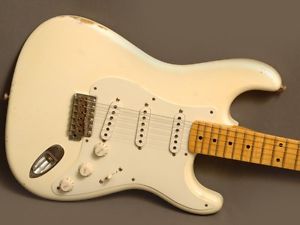 Fender Custom Shop Stratocaster® 1955 Relic® A-Flame 9,5"/12"  Arctic White