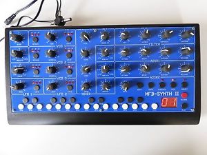 MFB Synth II Analog Synthesizer w/hard case synth lite tanzbar tanzmaus