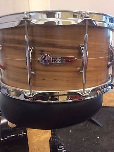 Black Swamp Dynamicx Live Series 7 x 14 Ambrosia Maple Snare w/Case Solid Shell