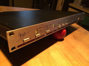 APOGEE ROSETTA 800 DIGITAL CONVERTER 96k- NEAR MINT!