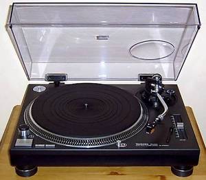 Technics SL-1200MK2-M Direct Drive AUDIOPHILE TURNTABLE (New, Old Stock)