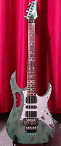 guitare electrique IBANEZ  JEM 7 BSB  /Steve Vai