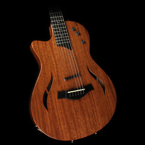 Taylor T5z Classic Mahogany Top Left Handed Acoustic/Electric Guitar Natural