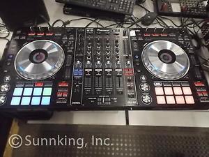 Pioneer DDJ-SZ Professional Digital DJ Controller